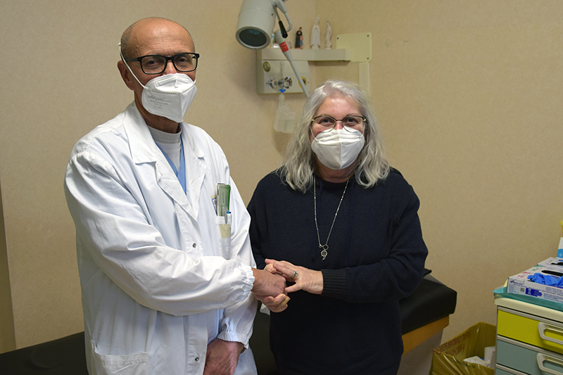Siena, intervento di terapia neuromodulativa su paziente con dolore neuropatico invalidante