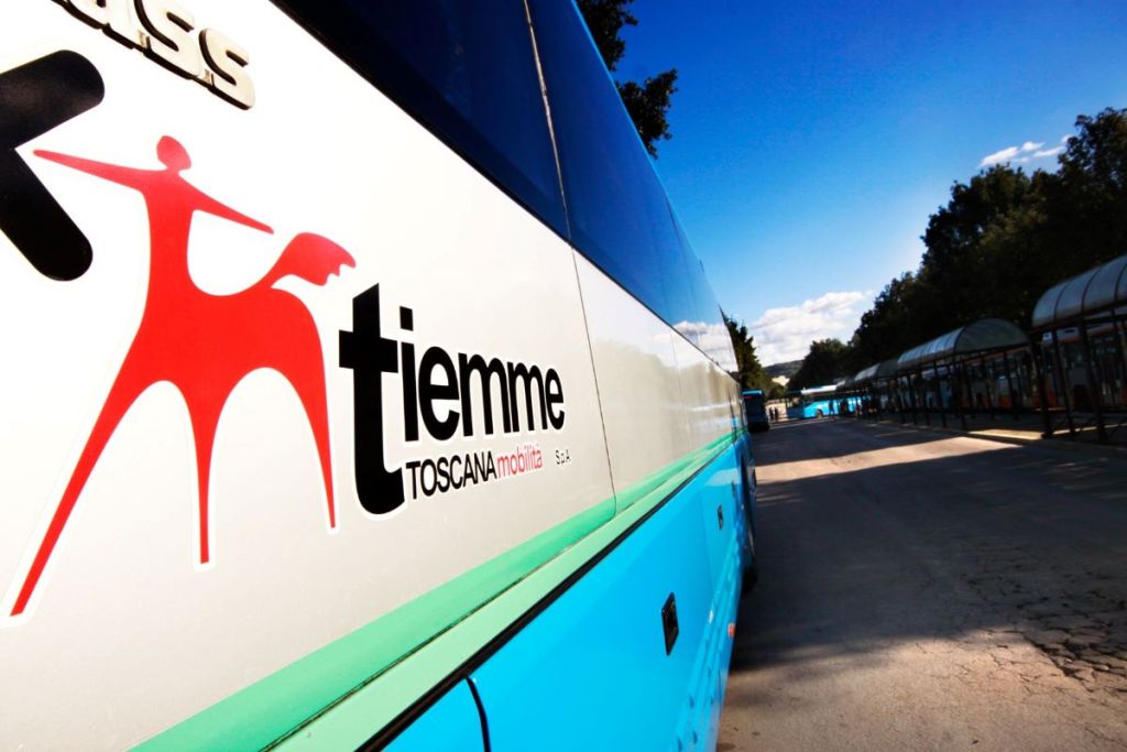 Autobus insufficienti: rabbia di genitori e studenti, autisti stressati