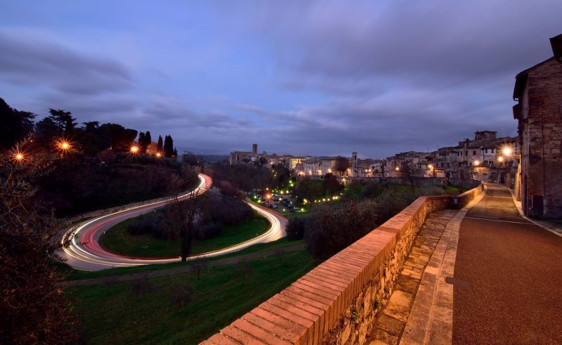 Colle Alta, al via i lavori in via Dietro le Mura: investimento da 100 mila euro per la nuova pavimentazione