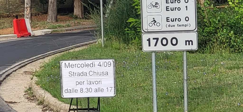 Chiusa via Fortezza Medicea, la strada per San Lucchese a Poggibonsi