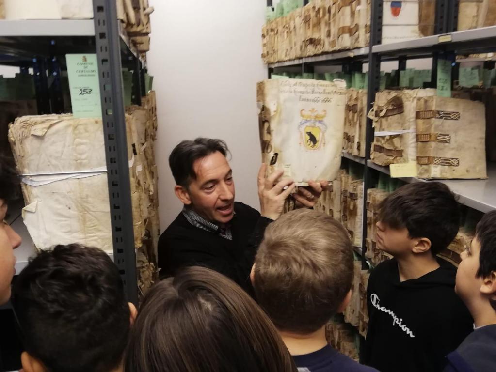 Certaldo: inaugurate per la prima volta le visite all’archivio storico