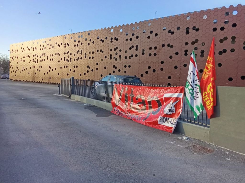 Nuovo sciopero alla Vitap. Fiom: sindaco prenda posizione contro la disdetta