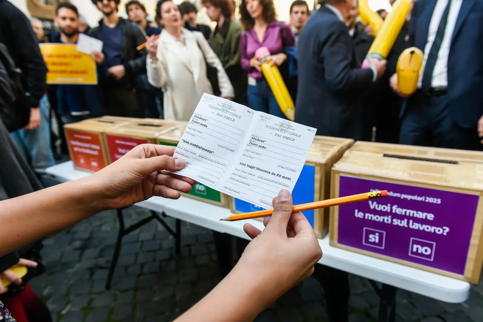 Referendum 8/9 giugno: ecco come possono votare gli elettori fuori sede