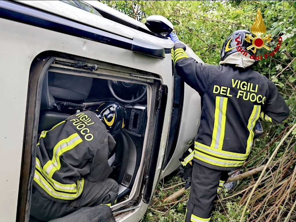 Incidente a Siena, feriti un uomo e una ragazza