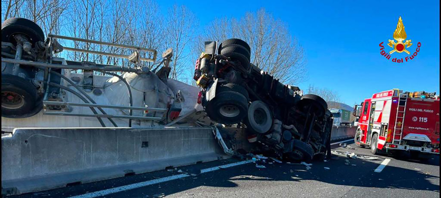 Incidente sull'A1: traffico deviato sulla Firenze Siena e sulla Siena Bettolle