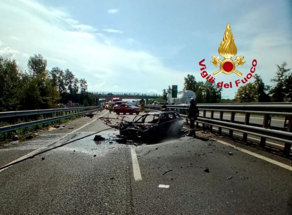 Bimba di 5 anni muore in un incidente sulla A12