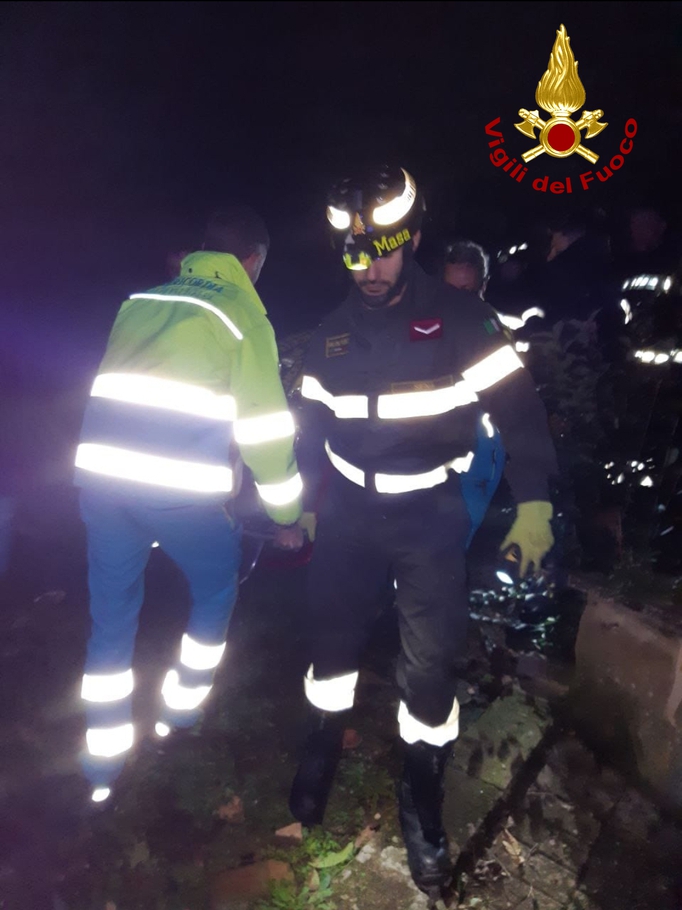 87enne cade nel bosco del Cassero e chiede aiuto