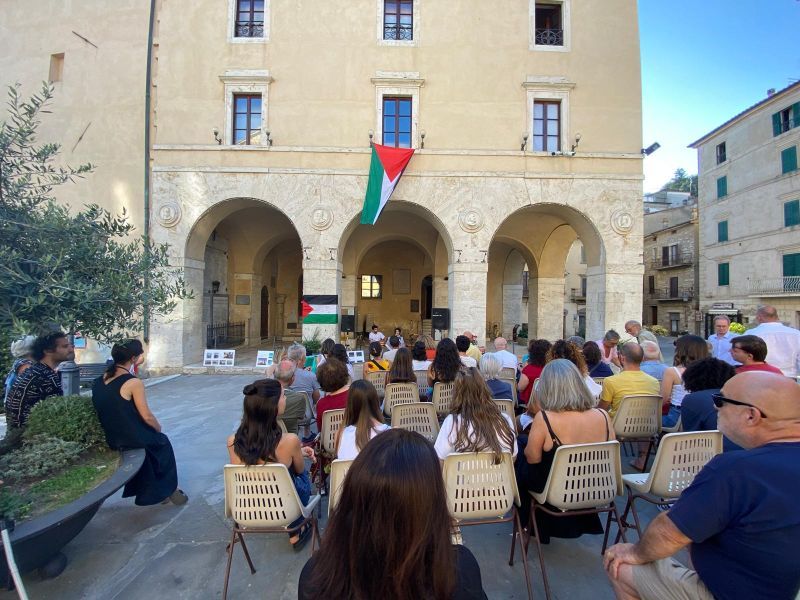 “Controvento. Dalla Sicilia a Gaza”: al Teatro degli Arrischianti Sarteano continua a dare voce ai palestinesi
