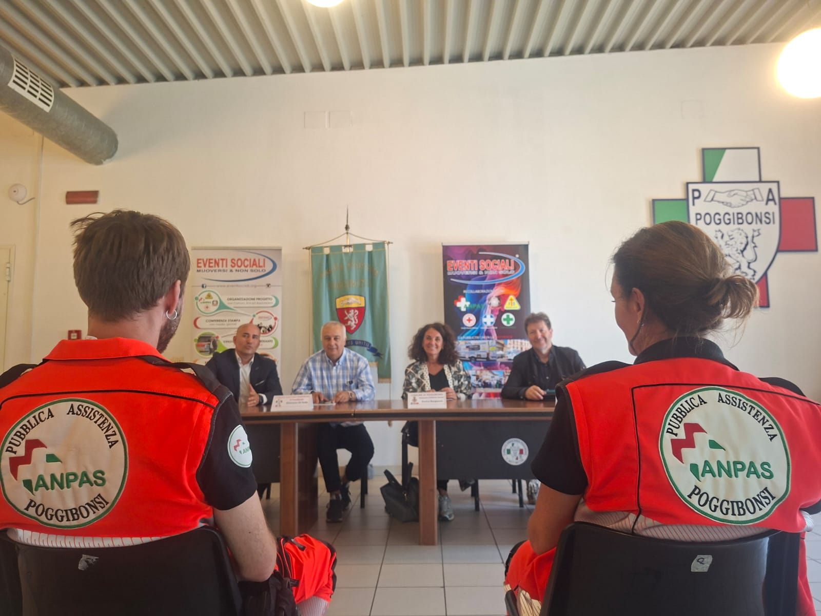 Un nuovo Fiat Dobl&ograve; per la Pubblica Assistenza di Poggibonsi: al via il progetto per potenziare i servizi sociali